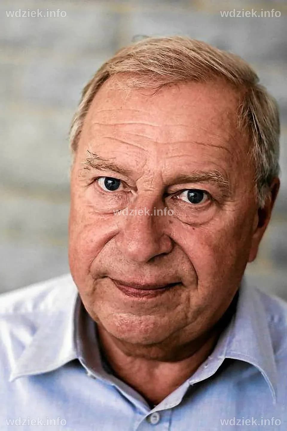 Jerzy Stuhr - Życie i Twórczość Wybitnego Polskiego Aktora