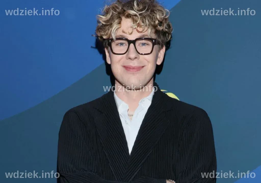 Mikołaj Bagiński: Kim jest jego dziewczyna? Przegląd życia i kariery