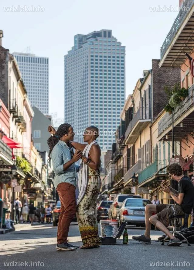 Explore NOLA