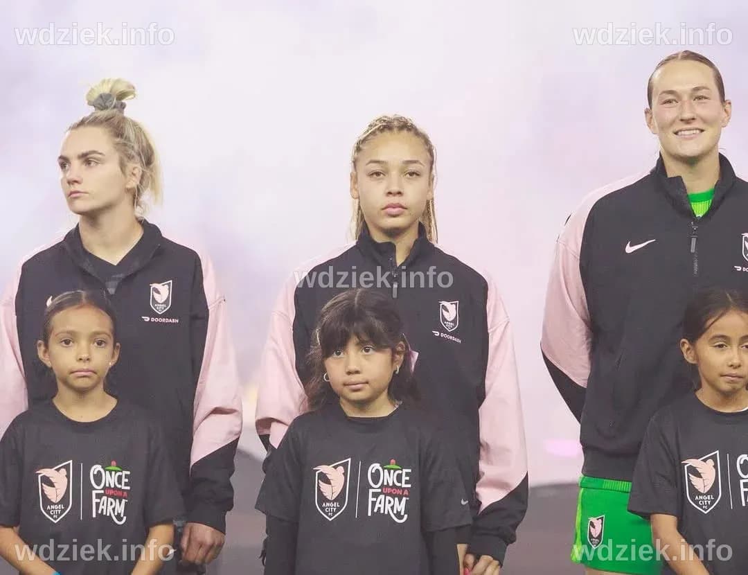 Seattle Reign and Hoston Dash Pay Special Tribute to Savy King Amid ...