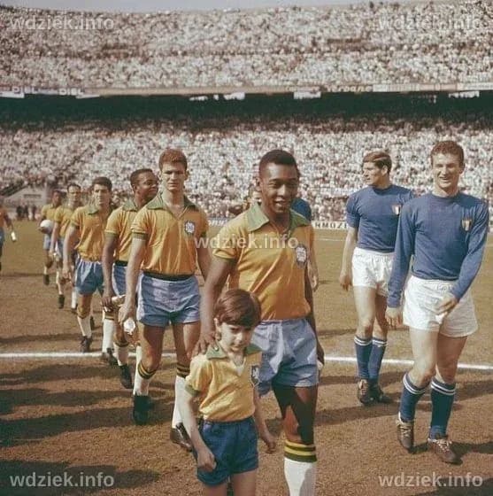 Pelé: Career and achievements by the legendary Brazilian football player