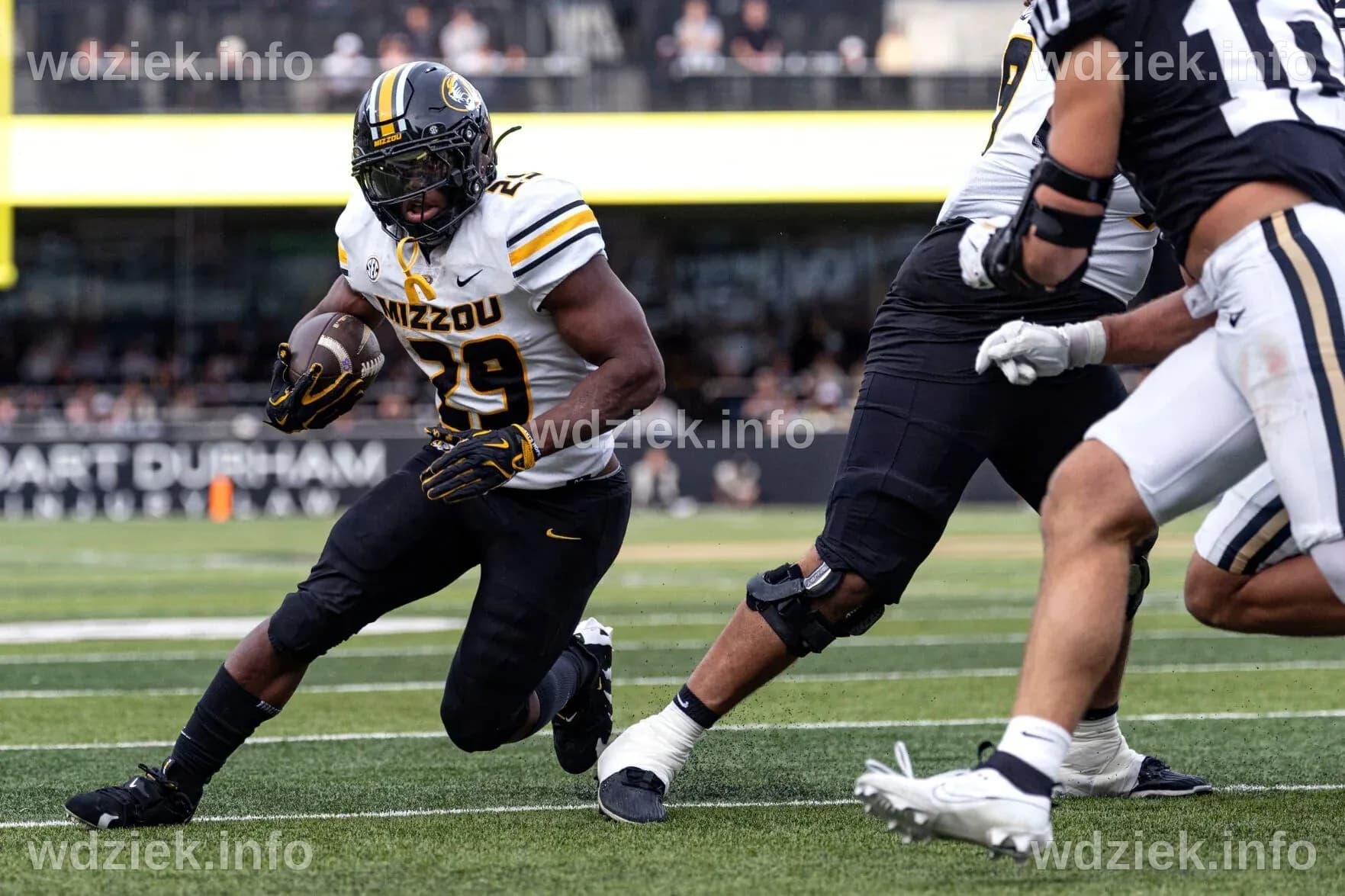 SEC NOTEBOOK Sooners face another big challenge - BVM Sports