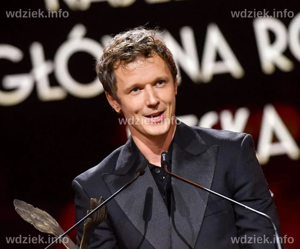 Filip Pławiak - Biografia, Kariera i Życie Prywatne